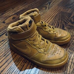 Nike Court Borough Mid 2 PS “Wheat”